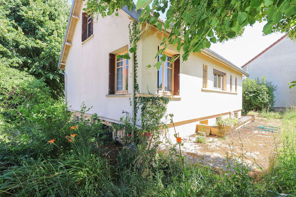 Maison à SAINT-APOLLINAIRE