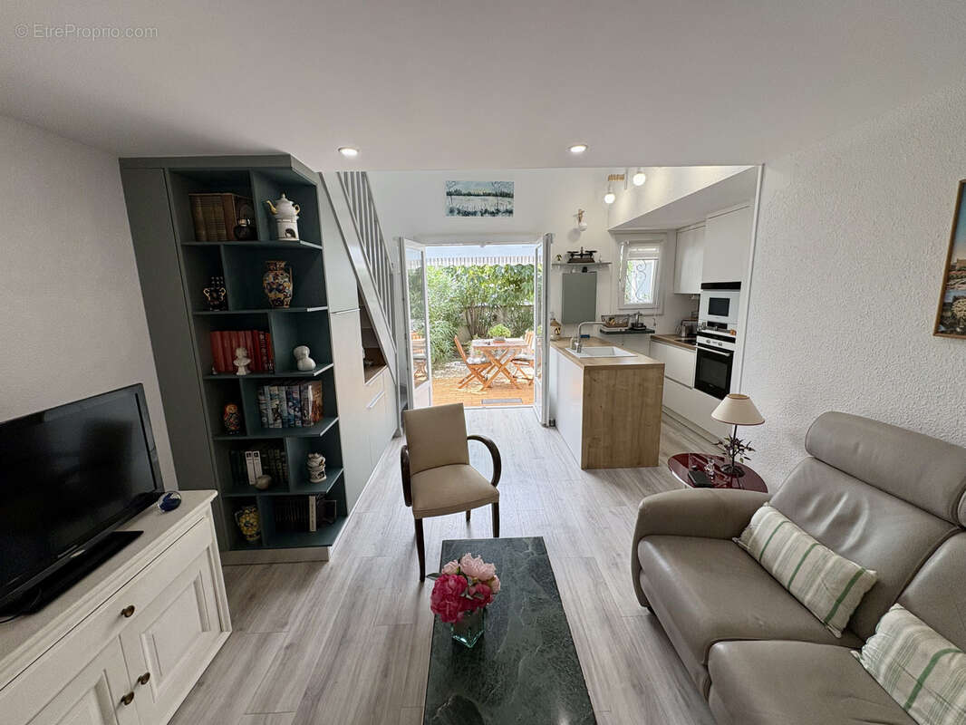 Maison à SAINT-CYPRIEN