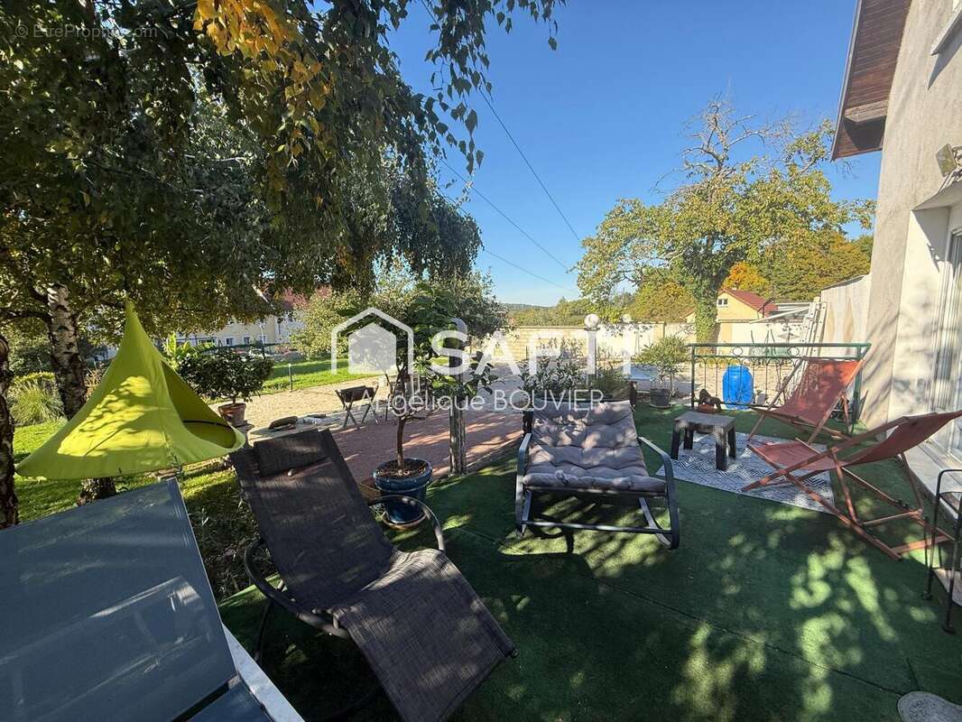 Photo 2 - Maison à DOLE