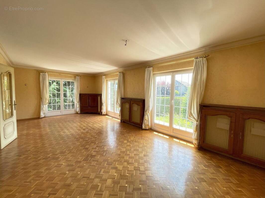 Maison 110 m² à Koetzingue  - photo 4