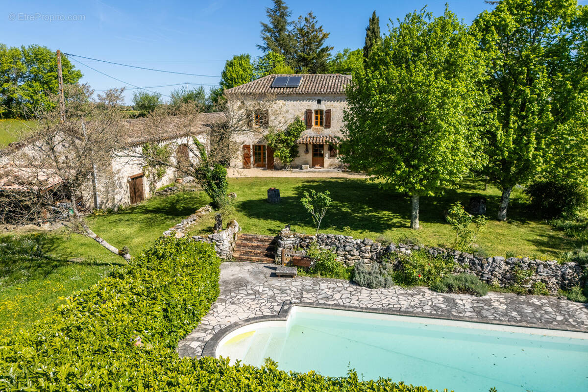 Maison à LAUZERTE
