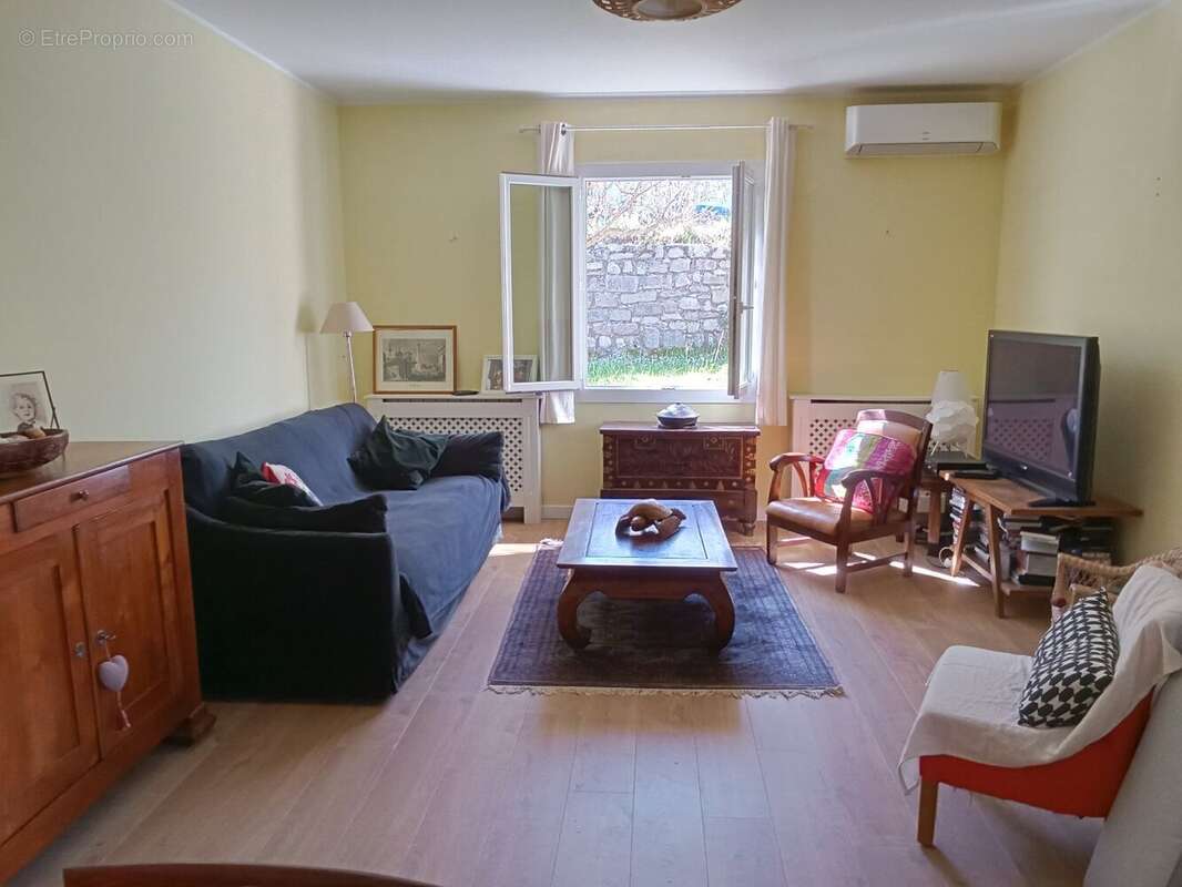 Maison à SAINT-HIPPOLYTE-DU-FORT