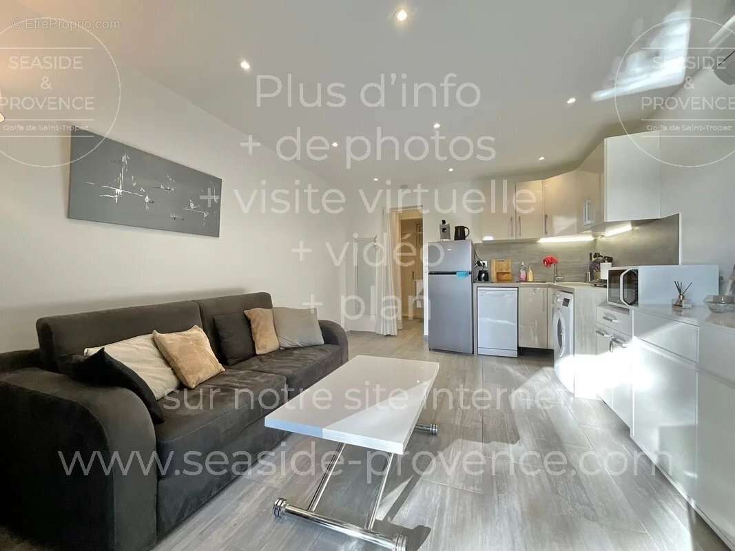 Appartement à ROQUEBRUNE-SUR-ARGENS