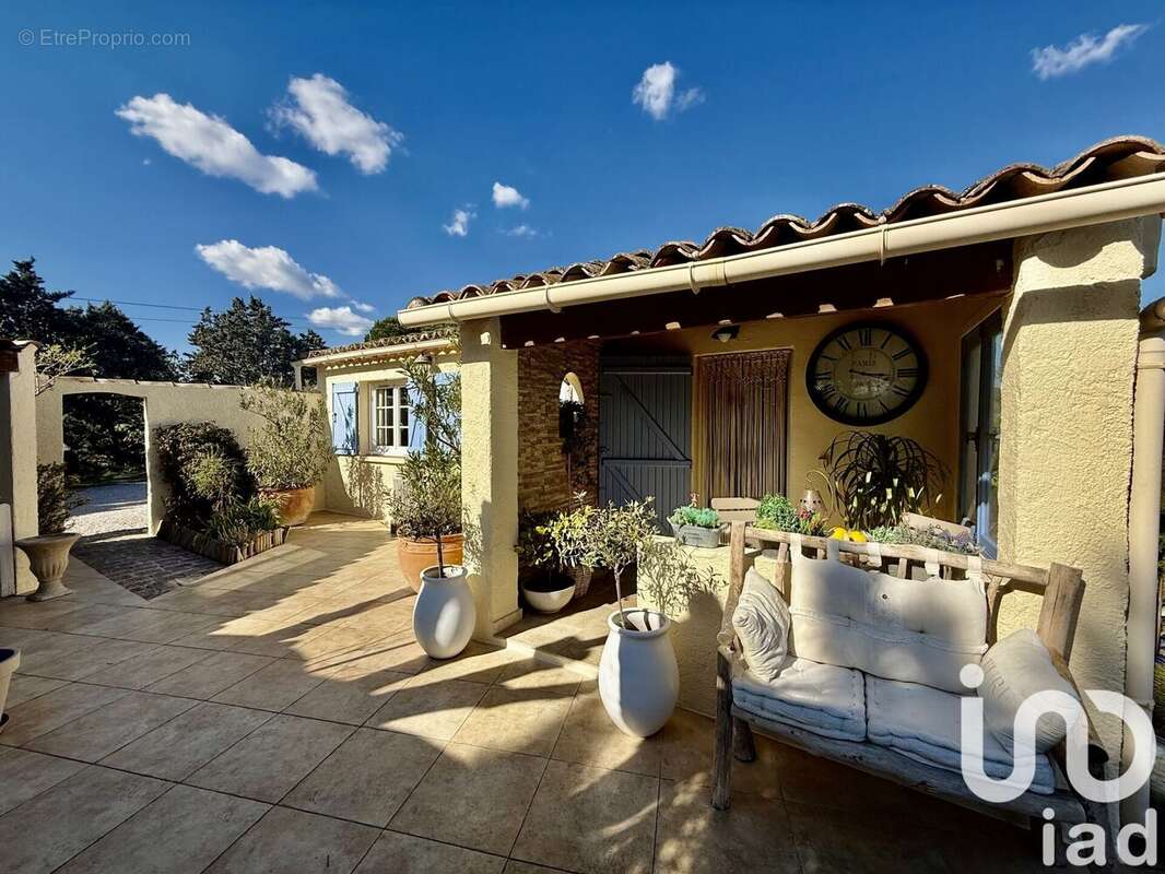 Photo 6 - Maison à LE CANNET-DES-MAURES