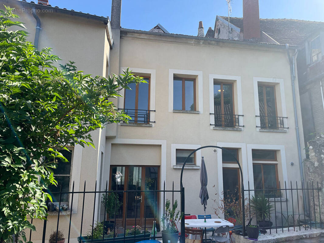 Maison à LA FERTE-SOUS-JOUARRE
