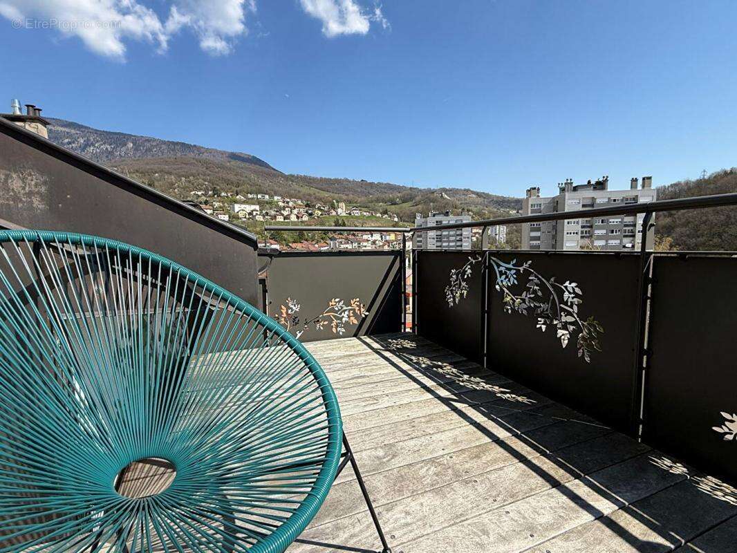 Appartement à BELLEGARDE-SUR-VALSERINE