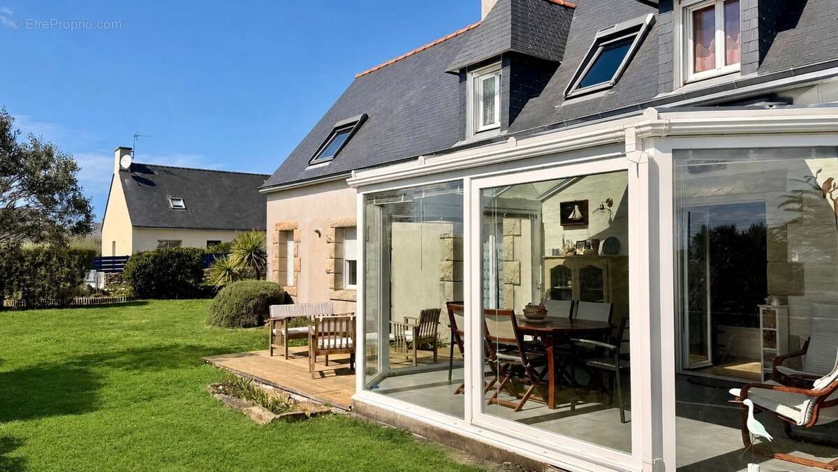 Maison à PLOUHINEC