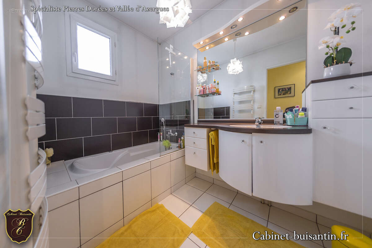 Maison à LE BOIS-D'OINGT