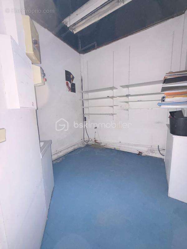 Local commercial de 90m² - photo 8