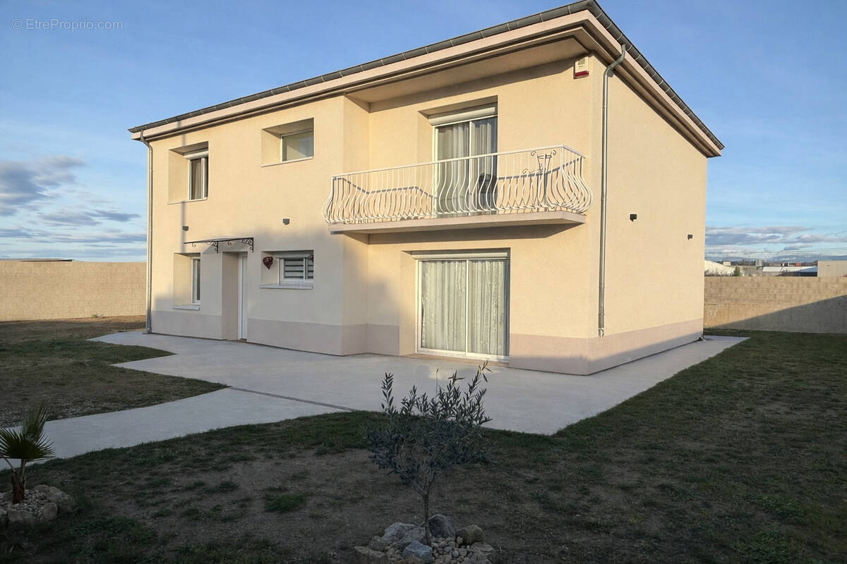 Maison à PORTES-LES-VALENCE