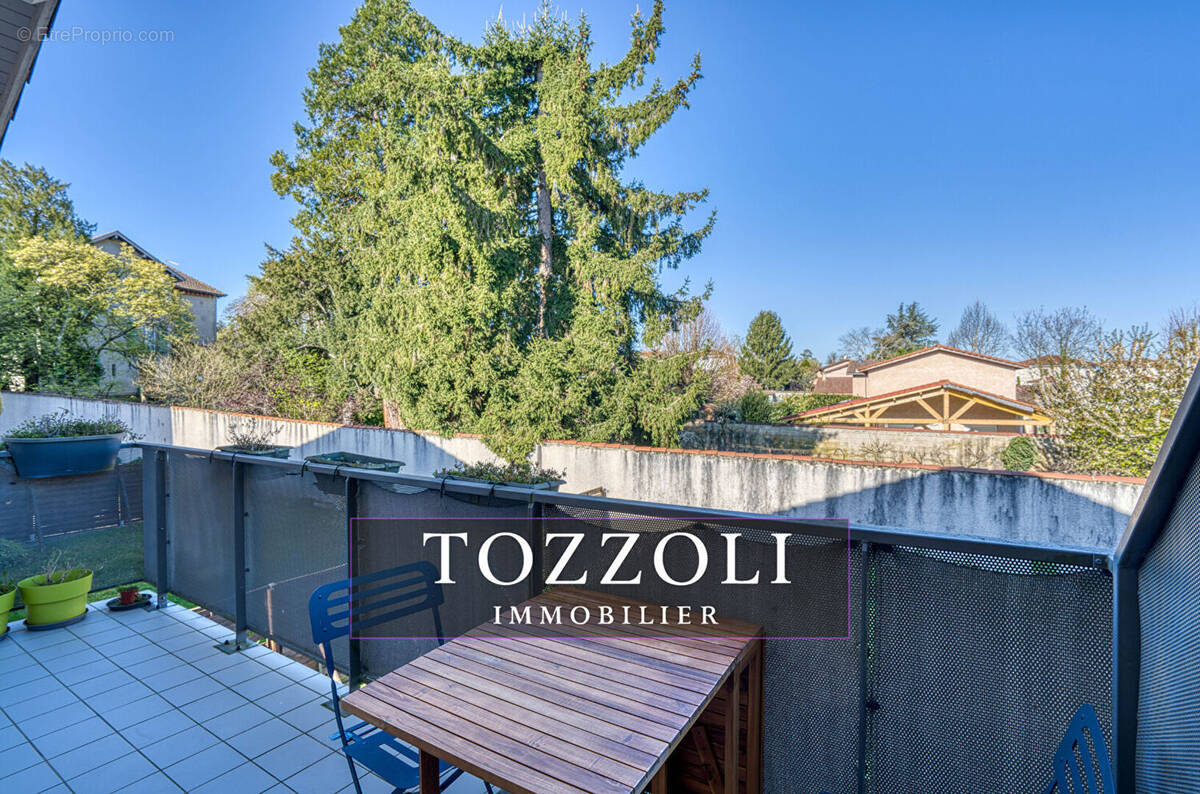 Appartement à HEYRIEUX