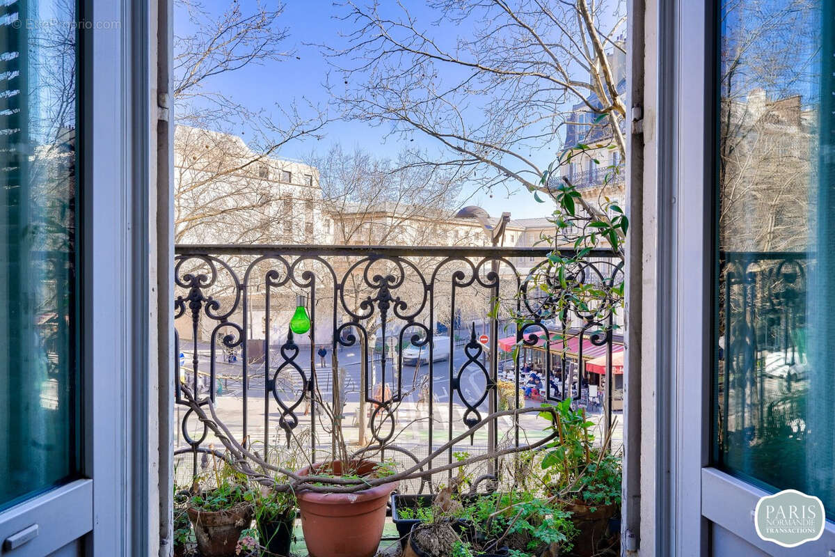 Appartement à PARIS-10E