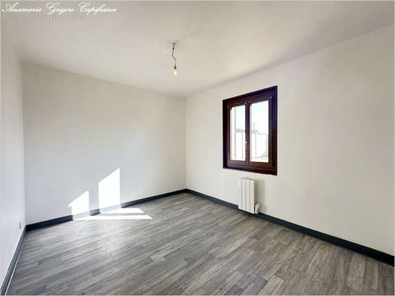 Maison à COURVILLE-SUR-EURE