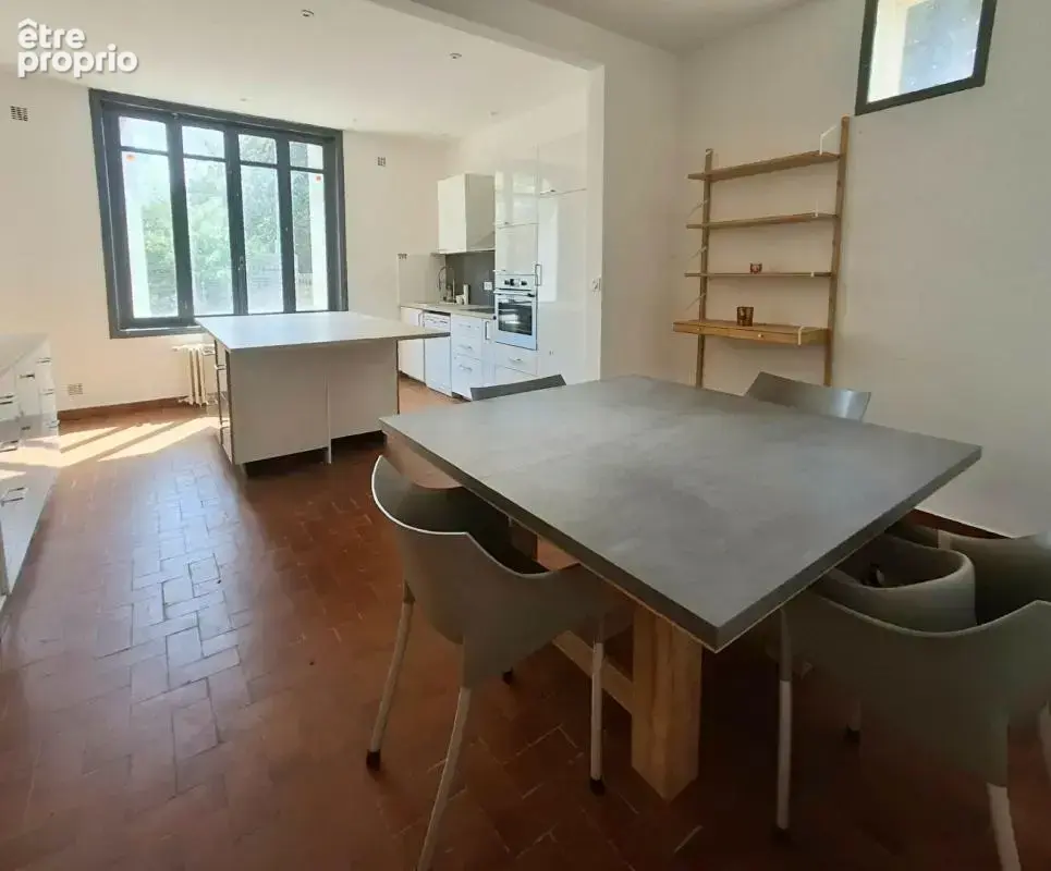 Maison en pierre, 4 chambres, garage attenant et grand terrain à 5 min de Saint-André-de-Cubzac - photo 5