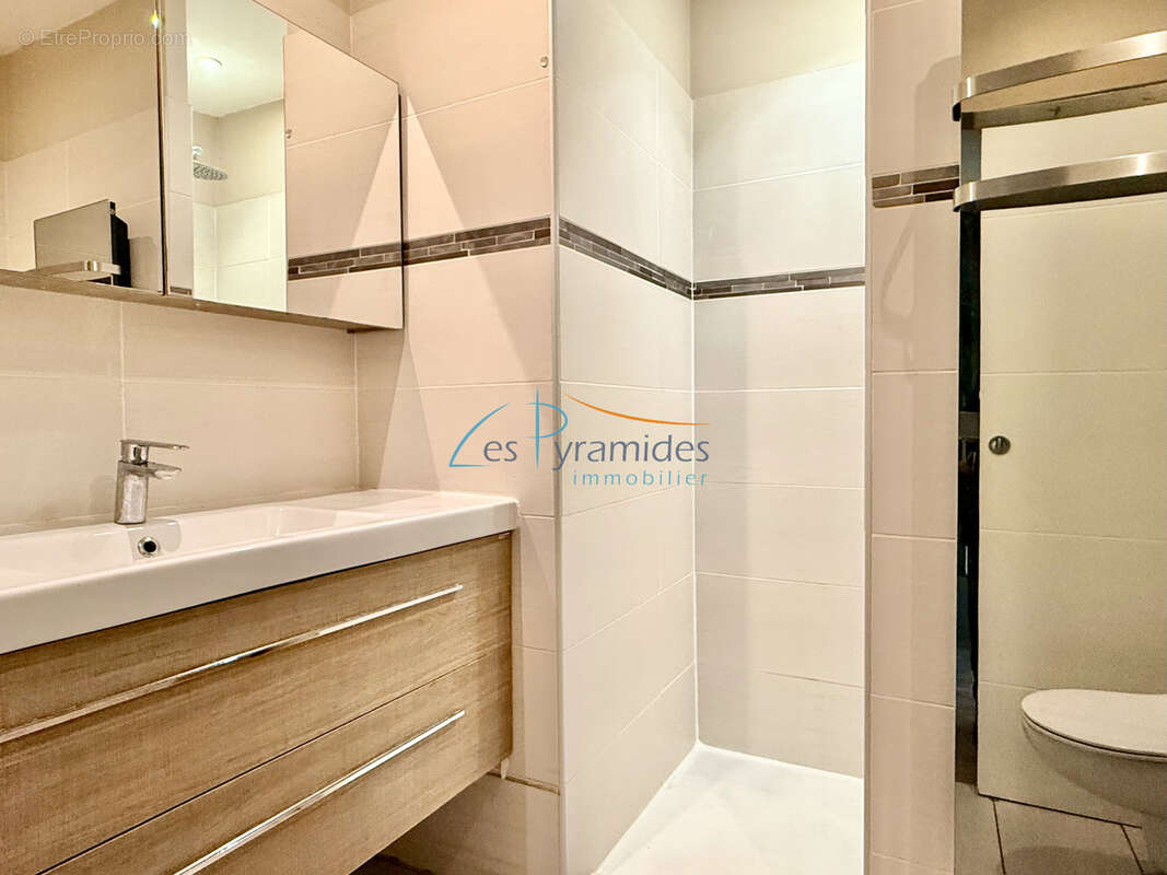 LA GRANDE MOTTE - Maison 4 pièces avec piscine - photo 12