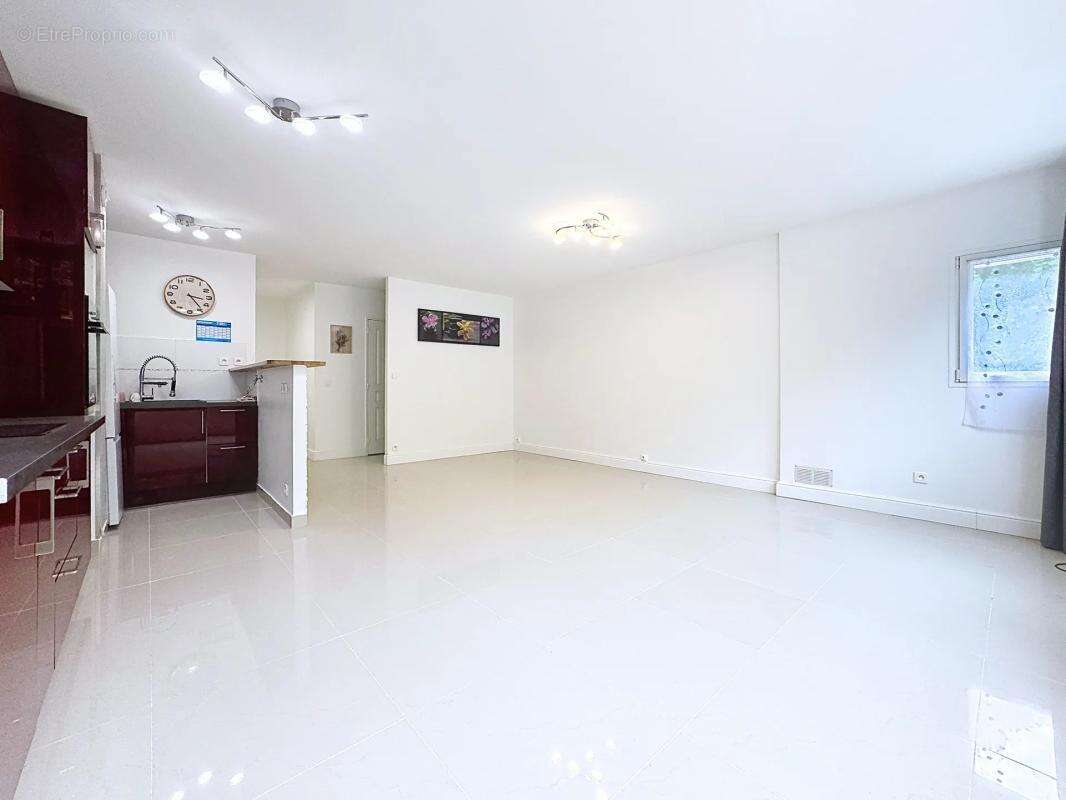 Appartement à CHAMPS-SUR-MARNE
