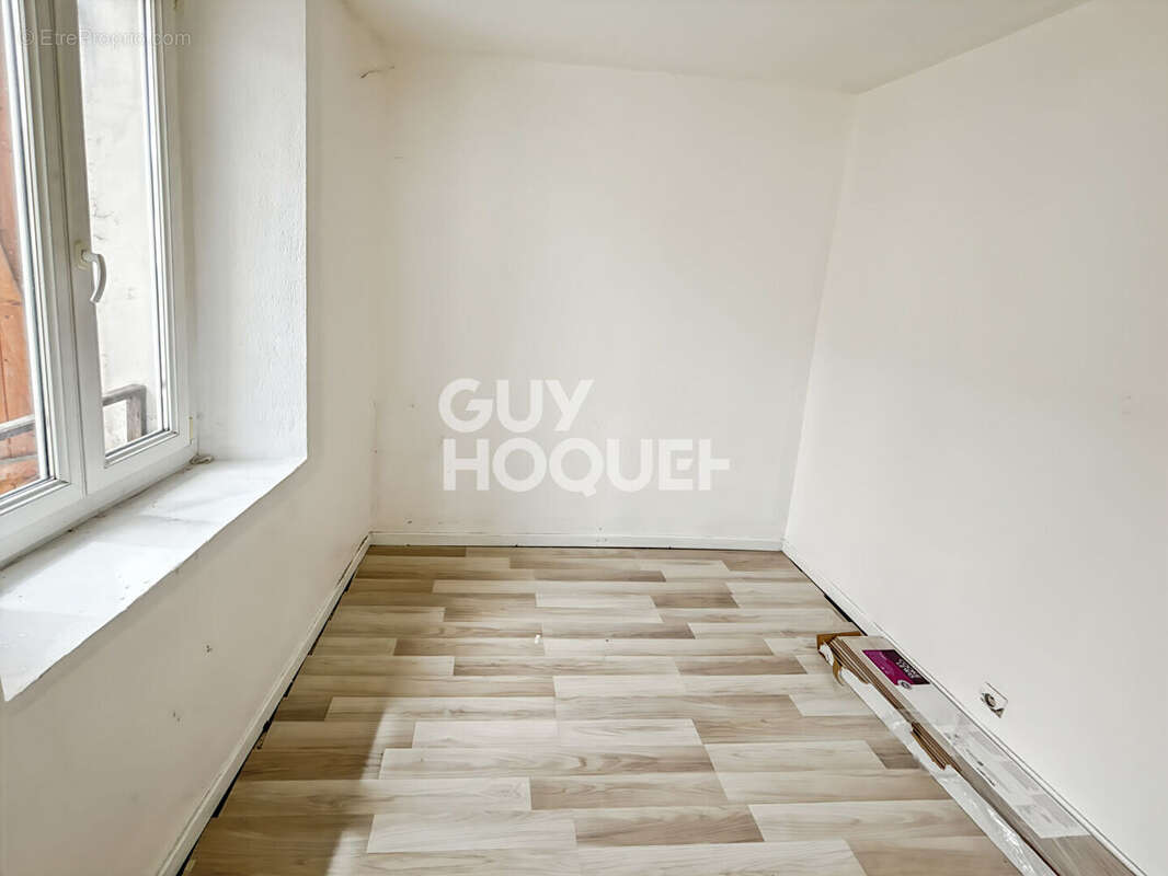 Appartement à FONTENAY-TRESIGNY