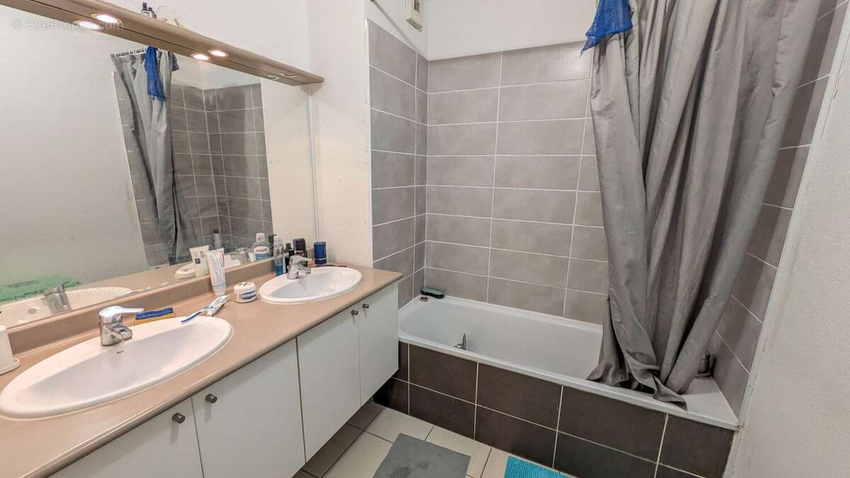 Appartement à BEGLES