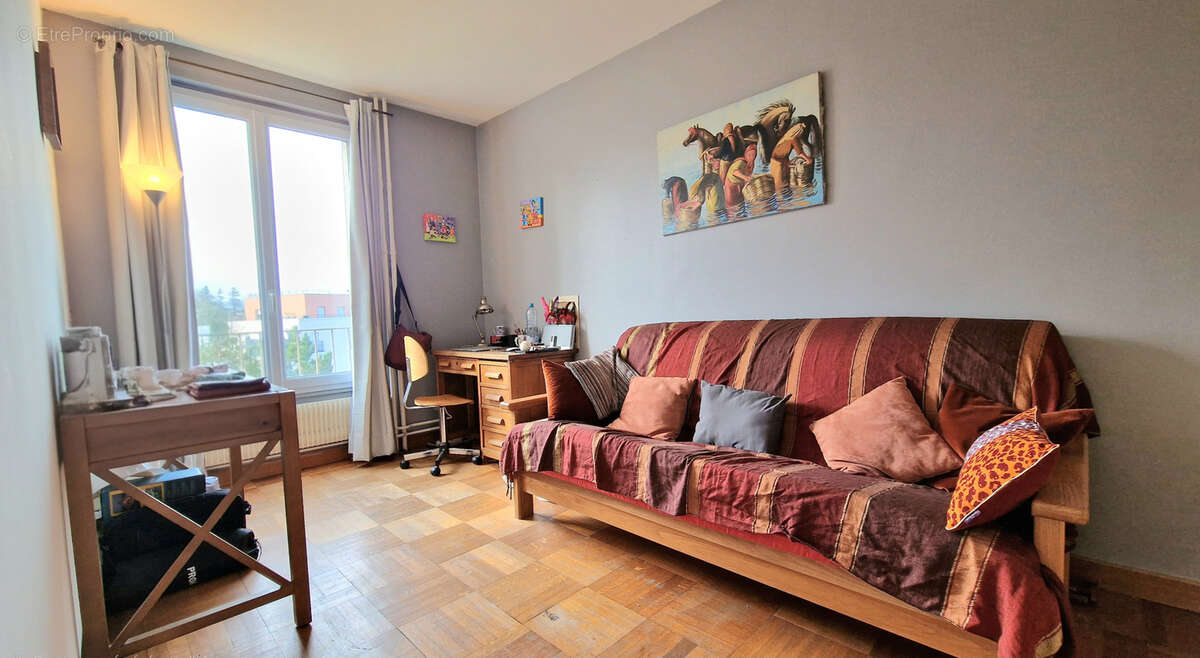 Appartement à RUEIL-MALMAISON
