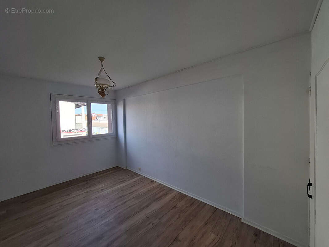 Appartement à CIBOURE