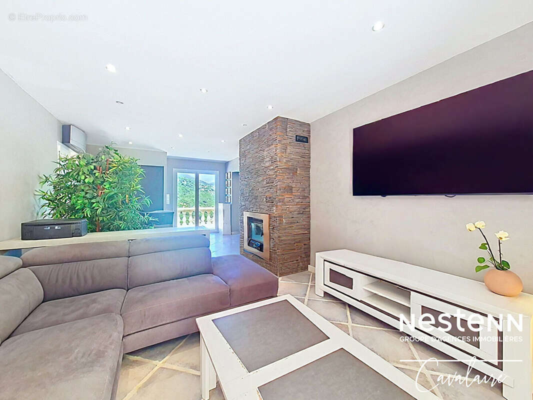 Villa de caractère de 5 chambres avec piscine, dans un environnement privilégié avec accès par funiculaire privé - photo 17