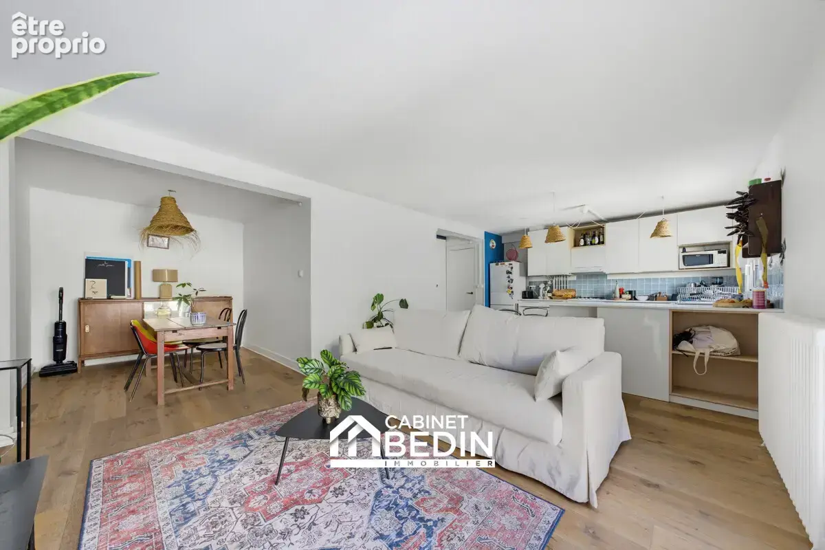 Appartement 4 pièces 81 m² à vendre à Bordeaux (33300) - photo 2