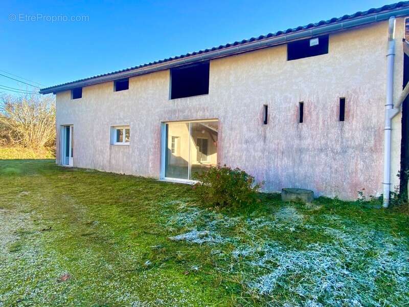 Maison à GRENADE-SUR-L&#039;ADOUR