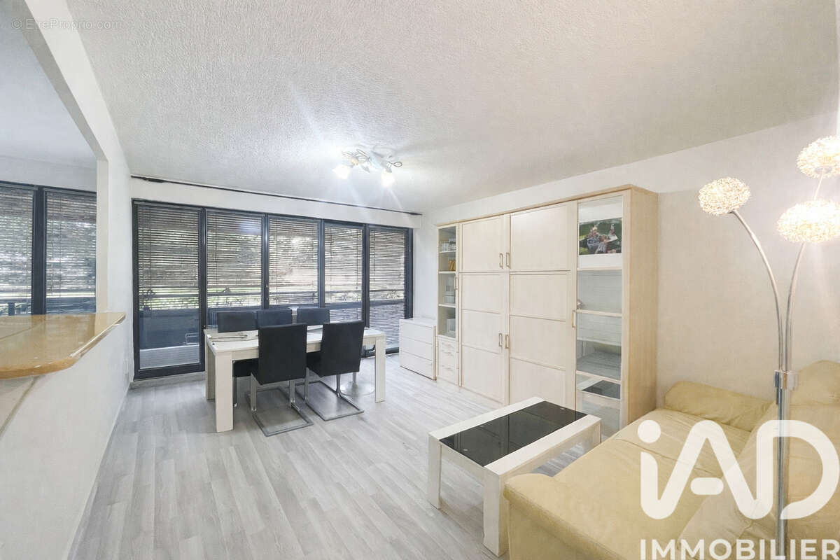 Photo 9 - Appartement à VILLEJUIF