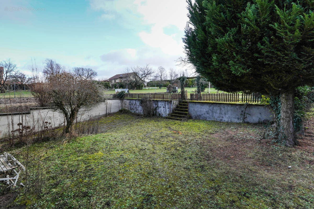Maison à PONT-DU-CHATEAU