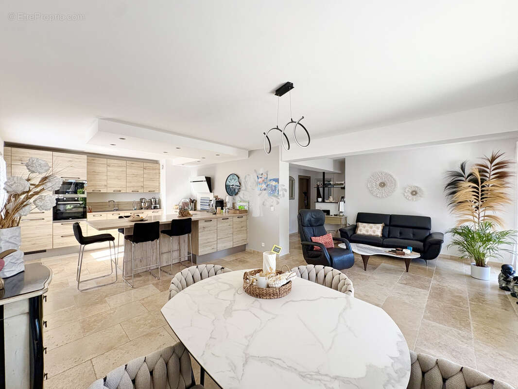Appartement à SAINT-MANDRIER-SUR-MER