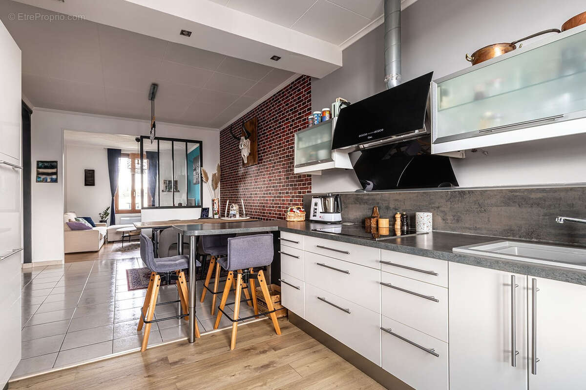 Appartement à LYON-8E