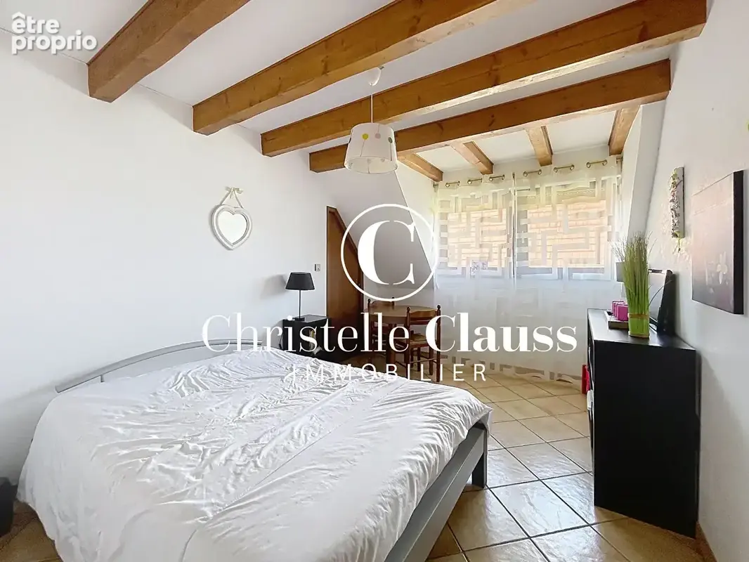 Maison familiale 166 m² - 4 chambres - terrain 6 ares - photo 14