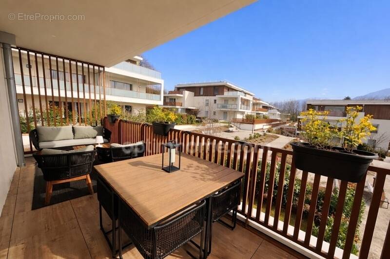 Appartement à ARGONAY