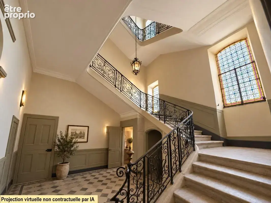 Roquemaure (30150) – hôtel particulier – 460 m² – éléments d’architecture anciens – cour intérieure – garage – terrasse – comble - photo 5