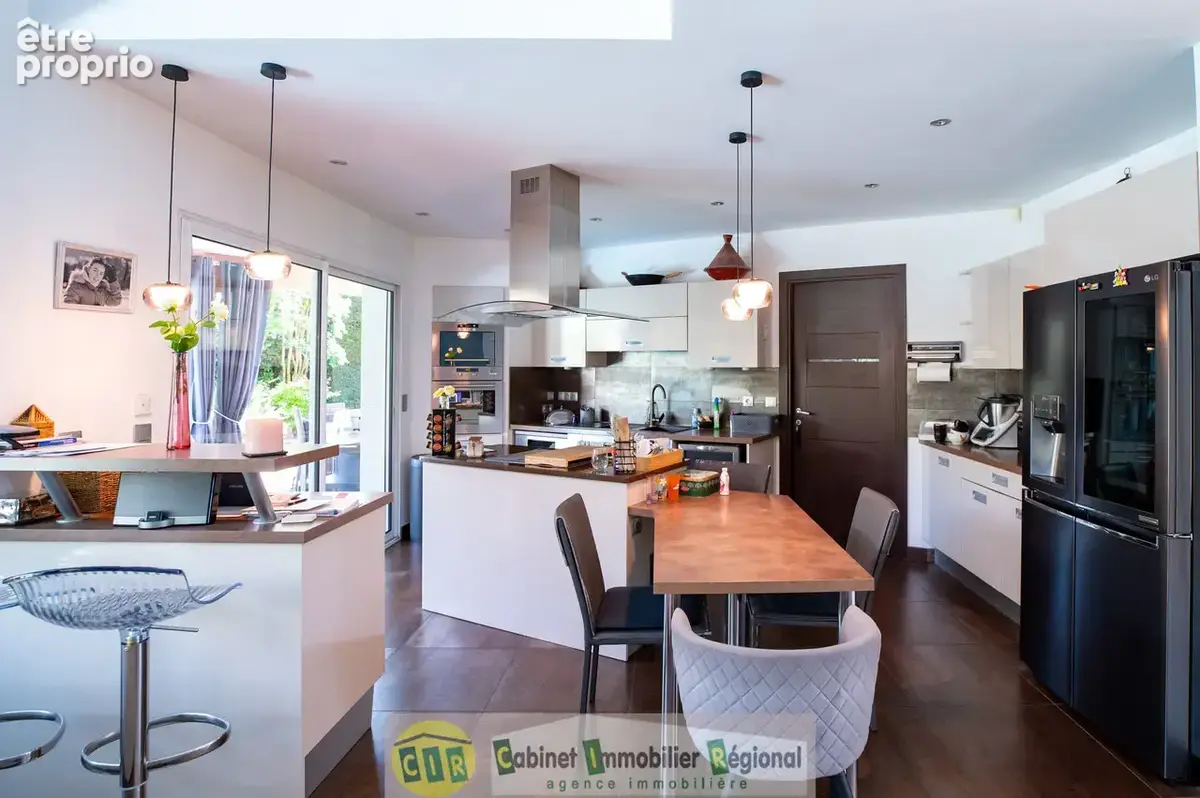 Coup de cœur   superbe villa 230 m2 avec piscine chauffée - photo 26