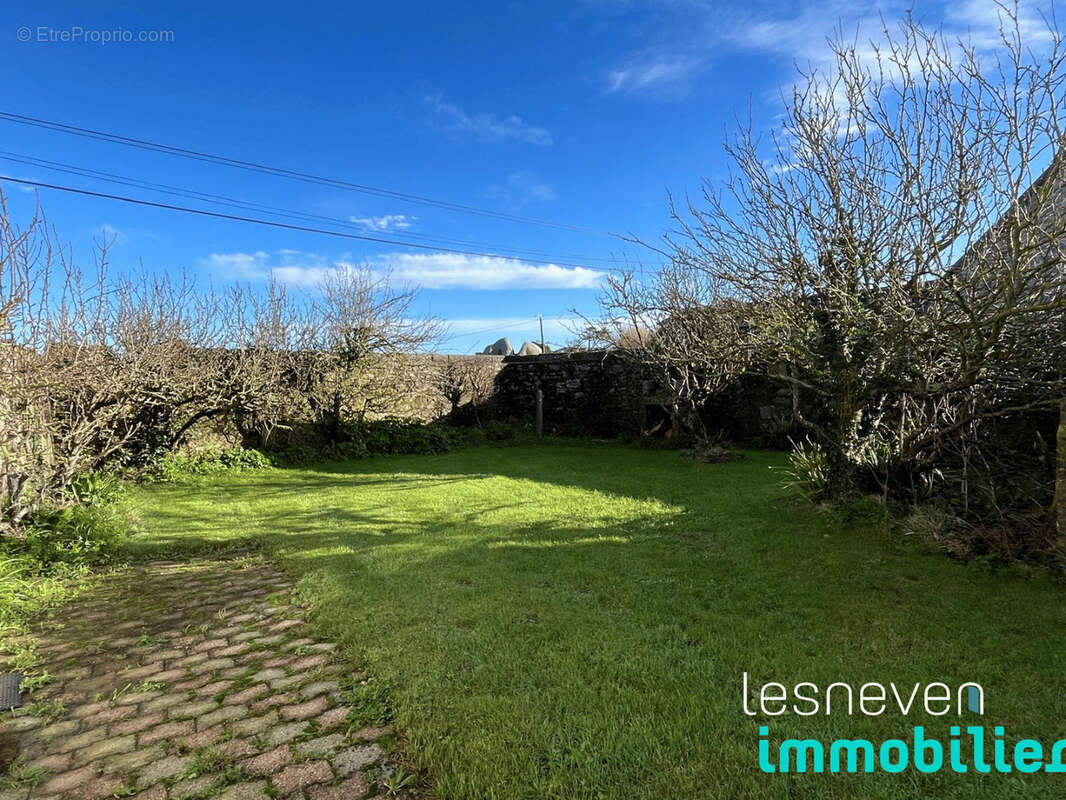 Maison à BRIGNOGAN-PLAGE