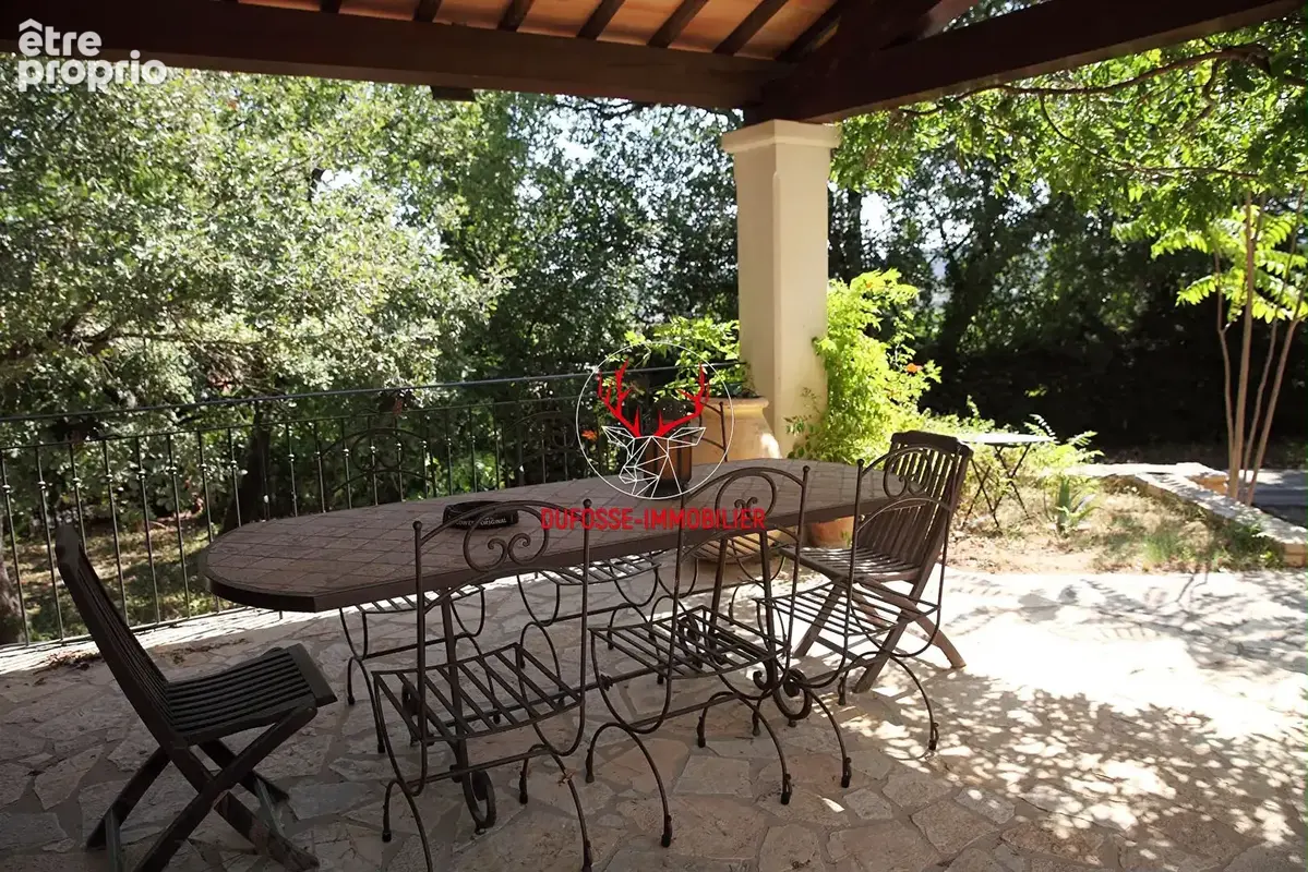 Villa au charme provençal avec piscine et Bois privé - photo 14