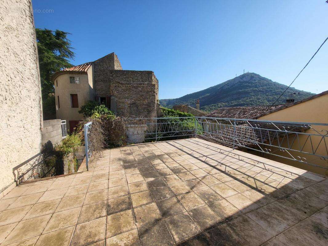 Appartement à SAINT-BRES