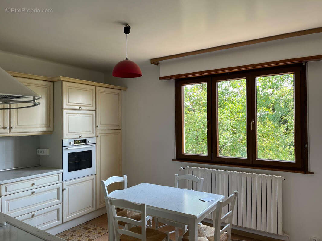 À Vendre : Charmant Bungalow à Wissembourg - photo 2