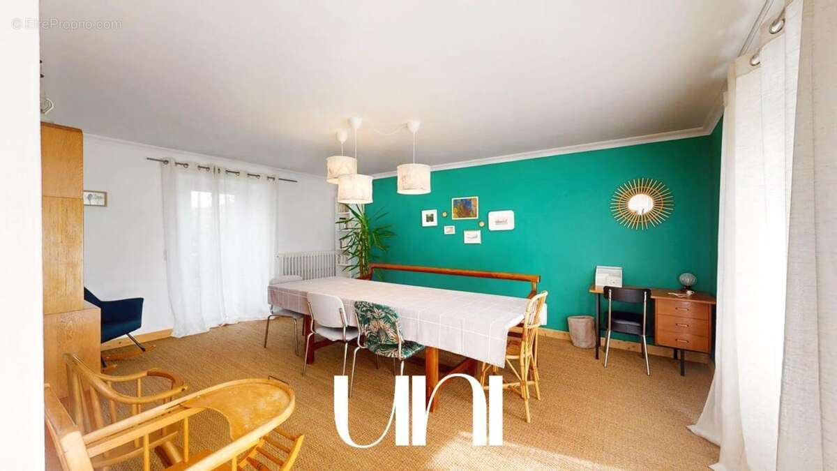 Maison à MEZIDON-CANON