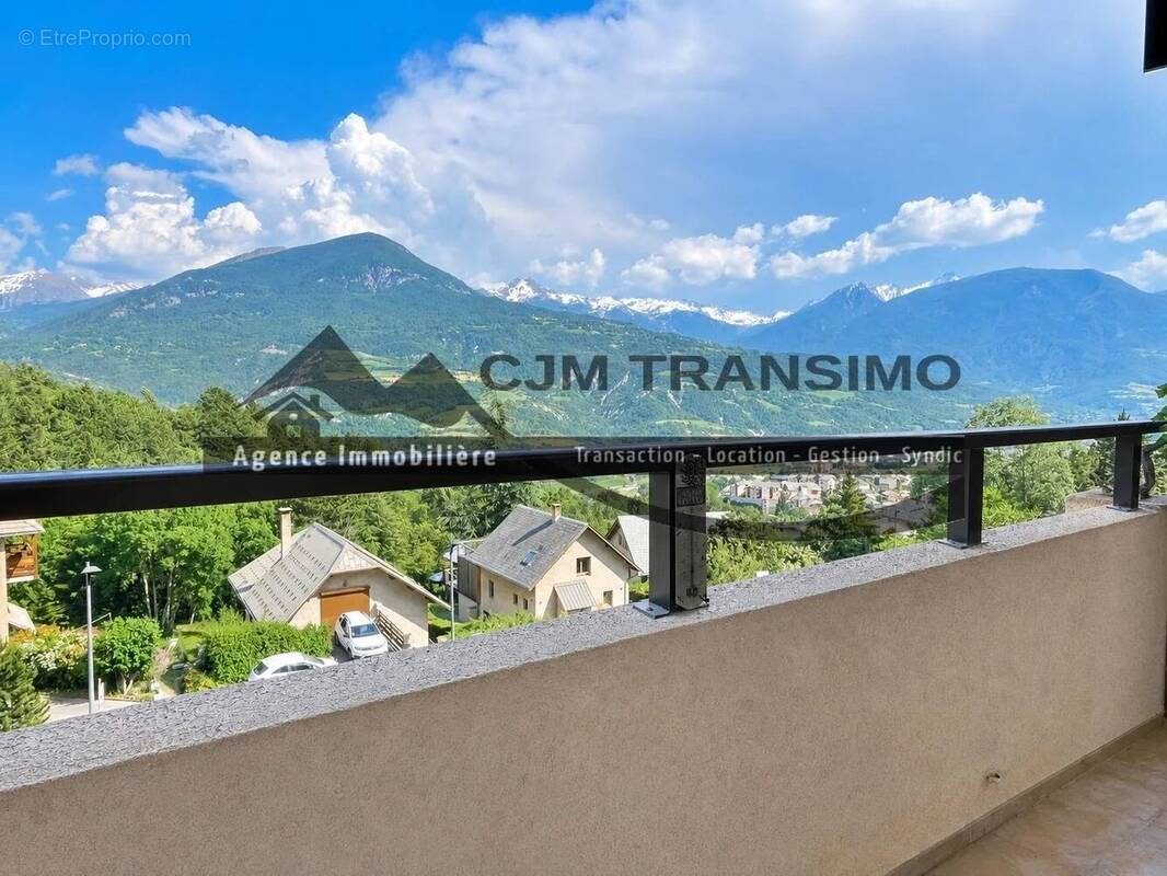 Appartement à EMBRUN