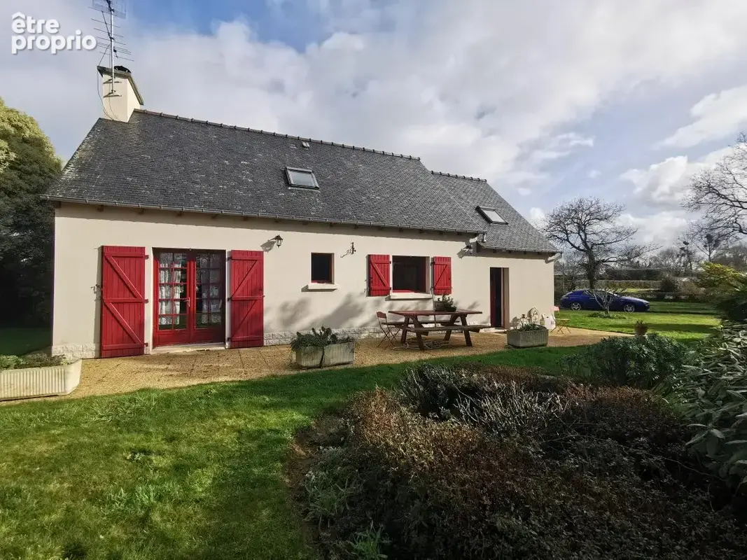 Maison 107 m² à Saint-Clet  - photo 2
