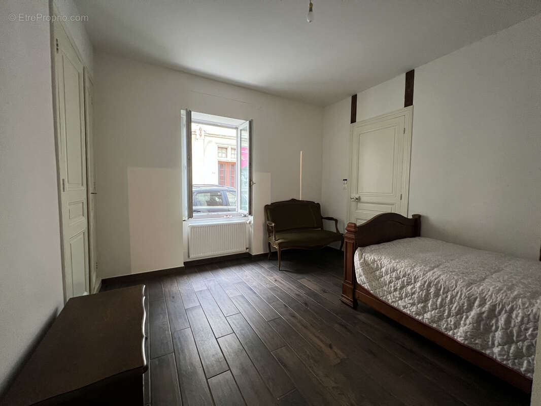 Maison à CHATELLERAULT