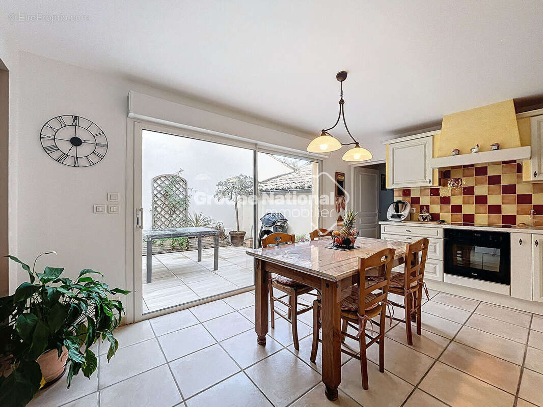 Maison à PIERRELATTE