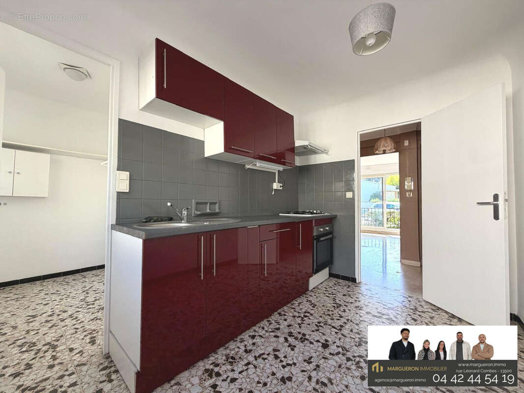 Appartement 59 m² à Martigues  - photo 9