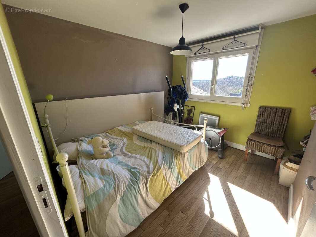 Autre à ESPARTIGNAC