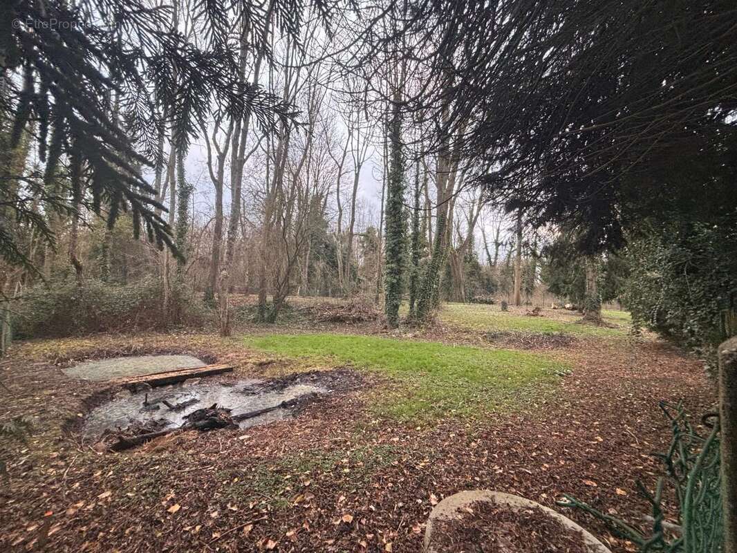 Terrain à LABBEVILLE