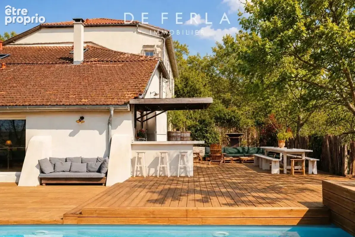 Propriété d’exception – 770 m², gîte 5 étoiles et 6,5 hectares - photo 3