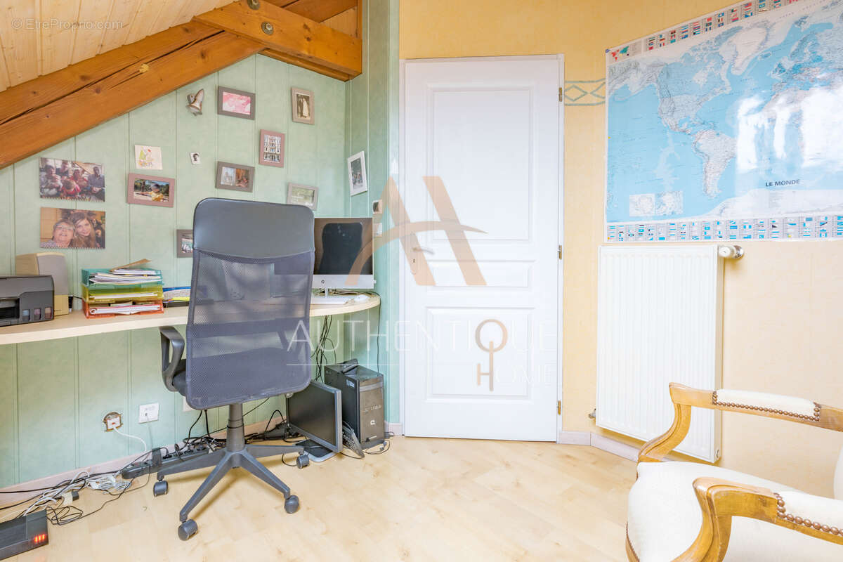 Maison à FOURNETS-LUISANS