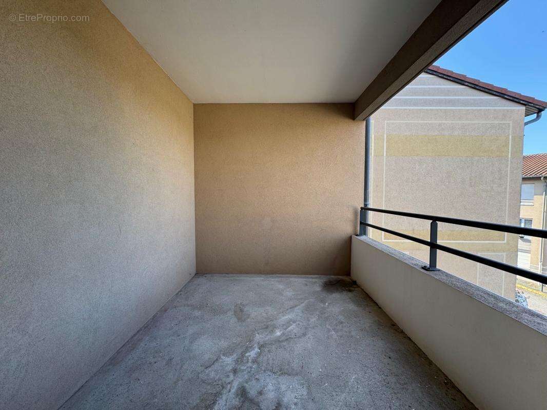 Appartement à VILLEFONTAINE
